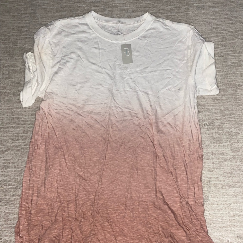 Gradient Pink and White Short Sleeve Tee